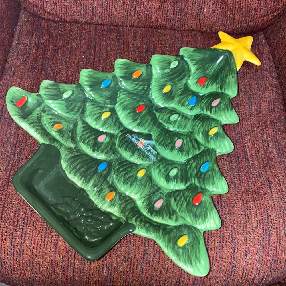 NEW Nostalgic Tree Plate - Mr. Christmas